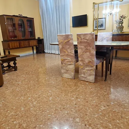 Da nonna Santa Home&Private Parking-2